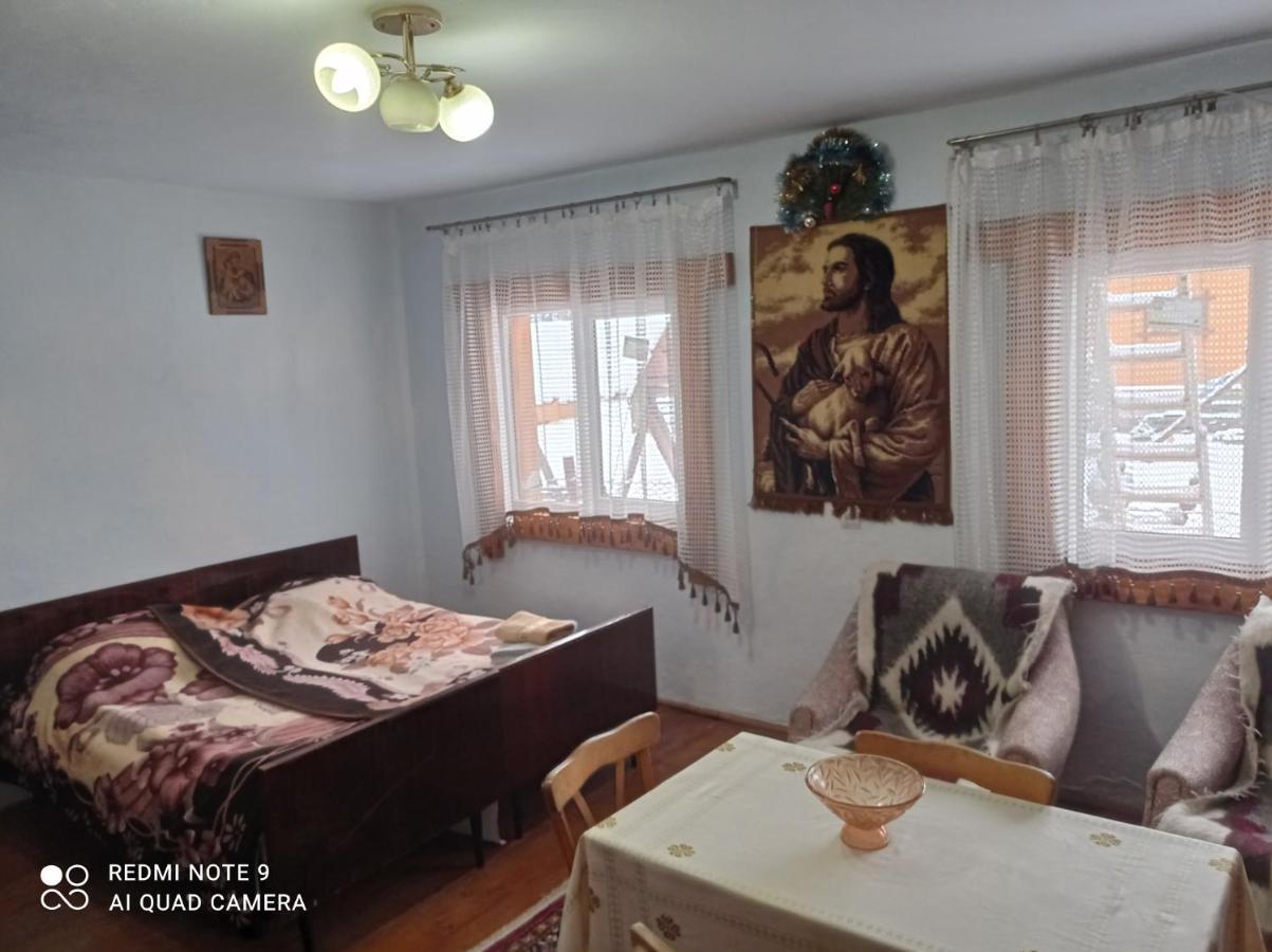 Садиба Брусний Mykulychyn Esterno foto